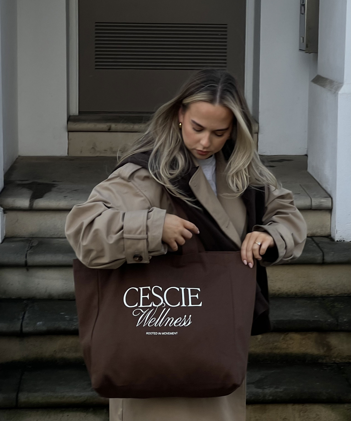 Essential Tote Bag - cescie