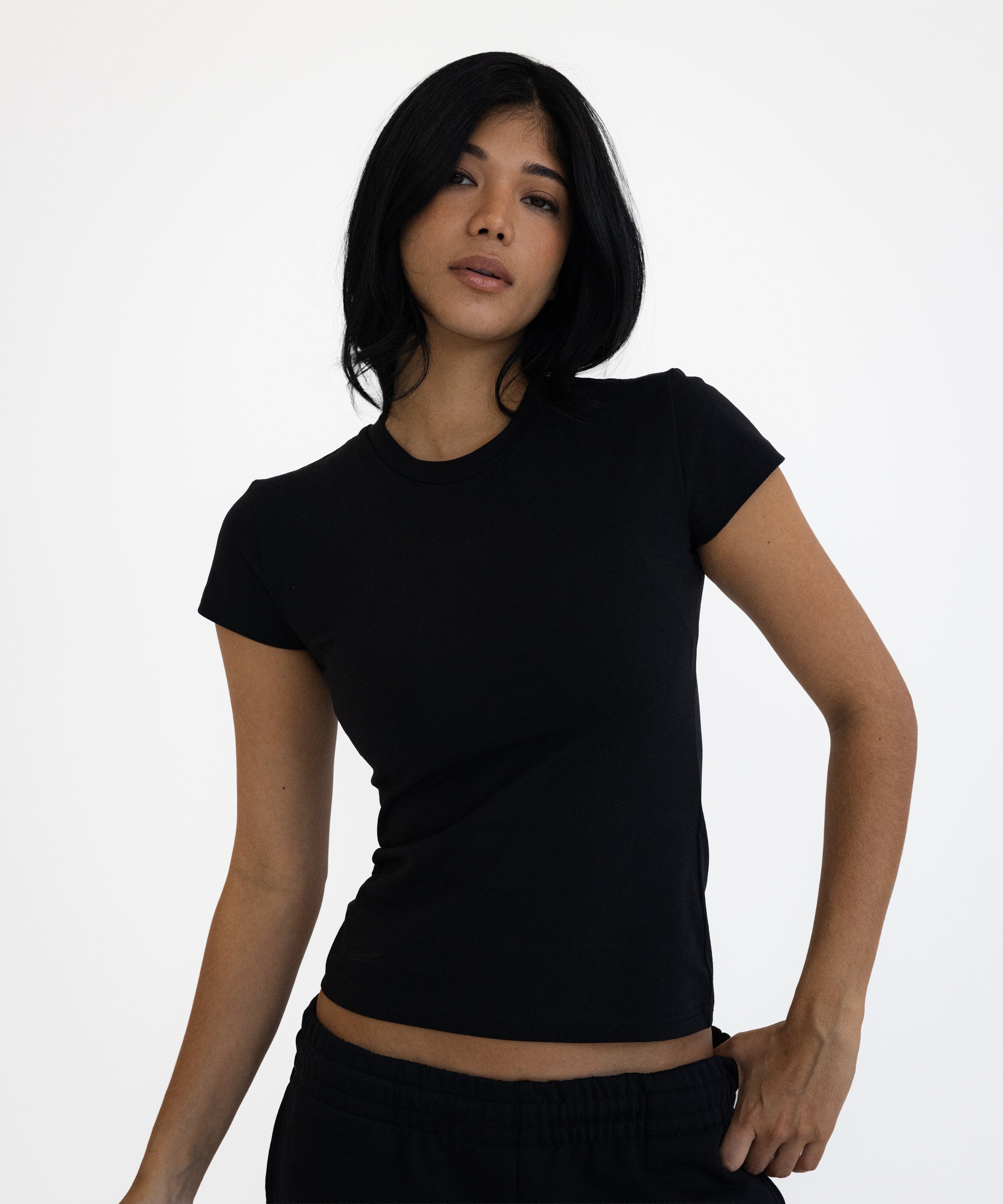 Essentials Fitted Short Sleeve T-Shirt - cescie