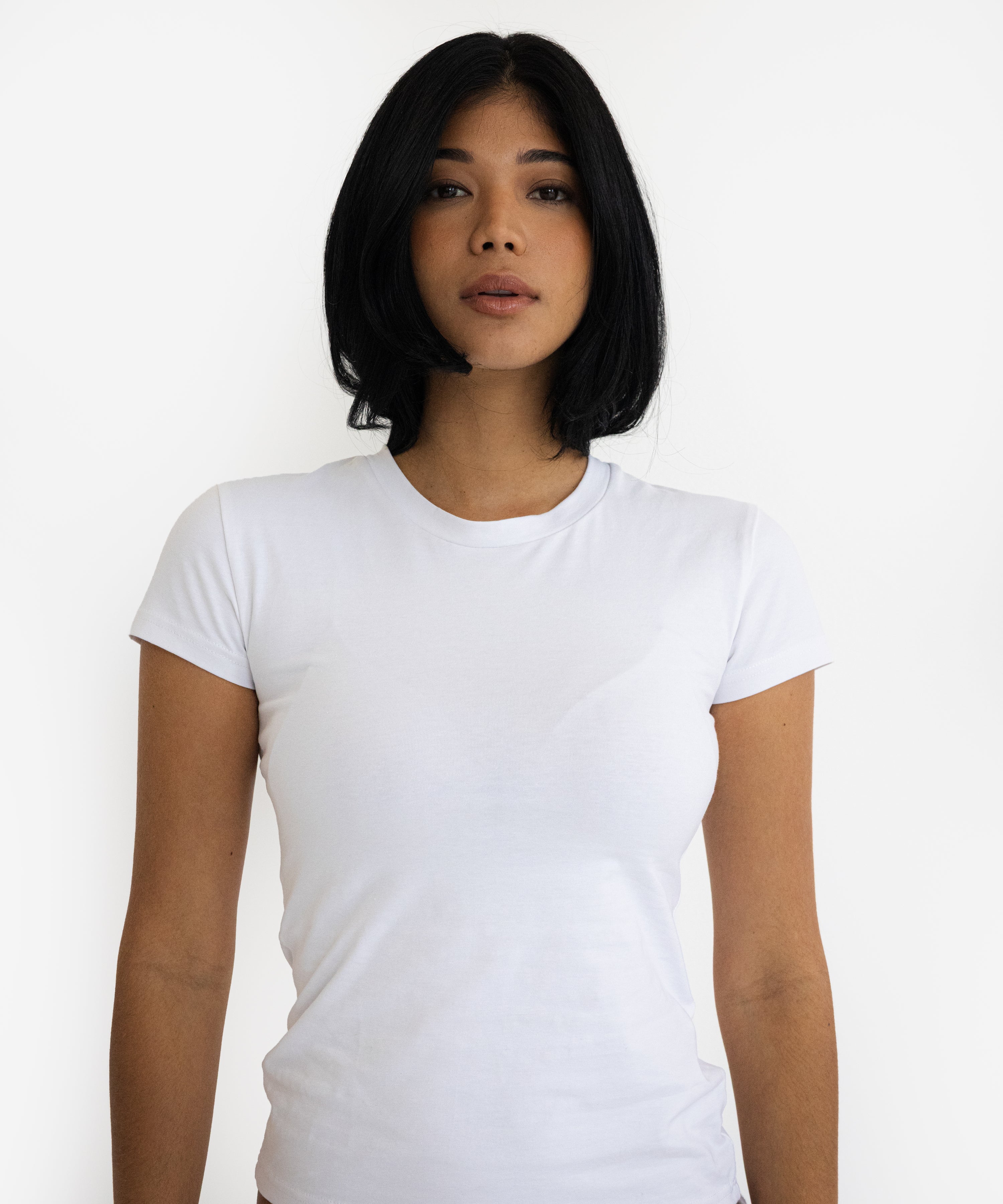 Essentials Fitted Short Sleeve T-Shirt - cescie 