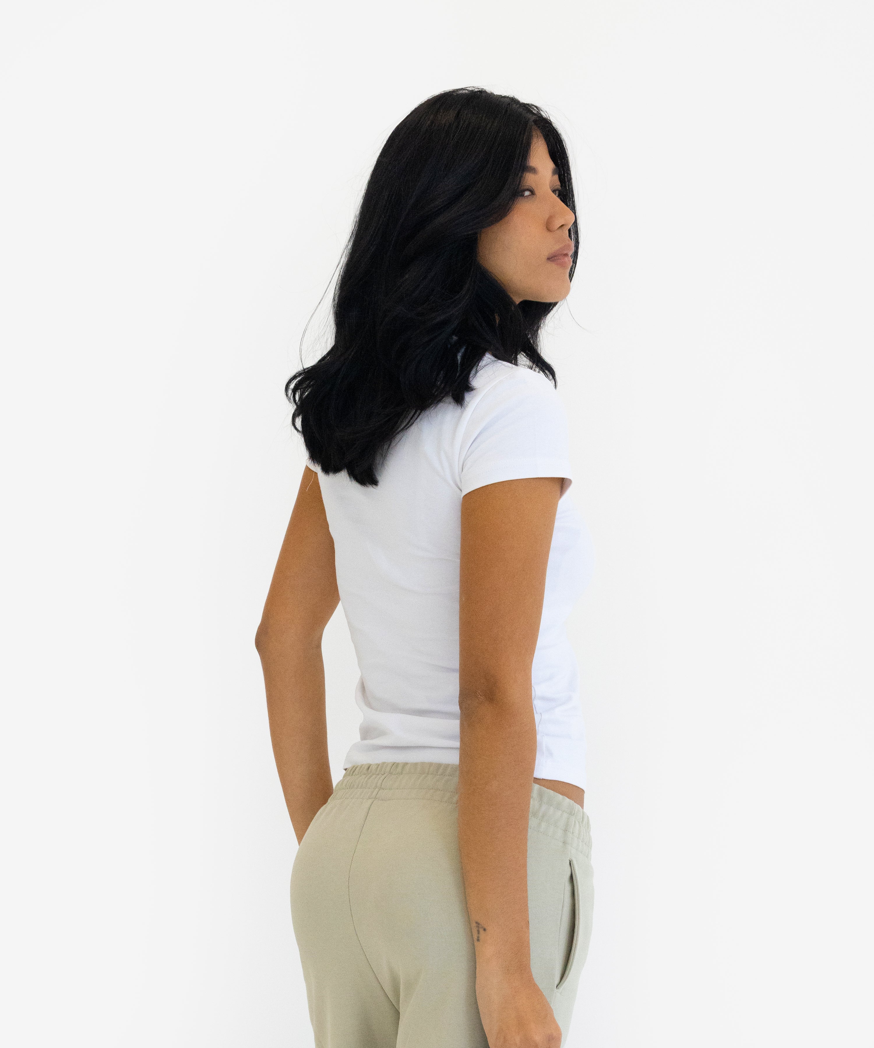 Essentials Fitted Short Sleeve T-Shirt - cescie 